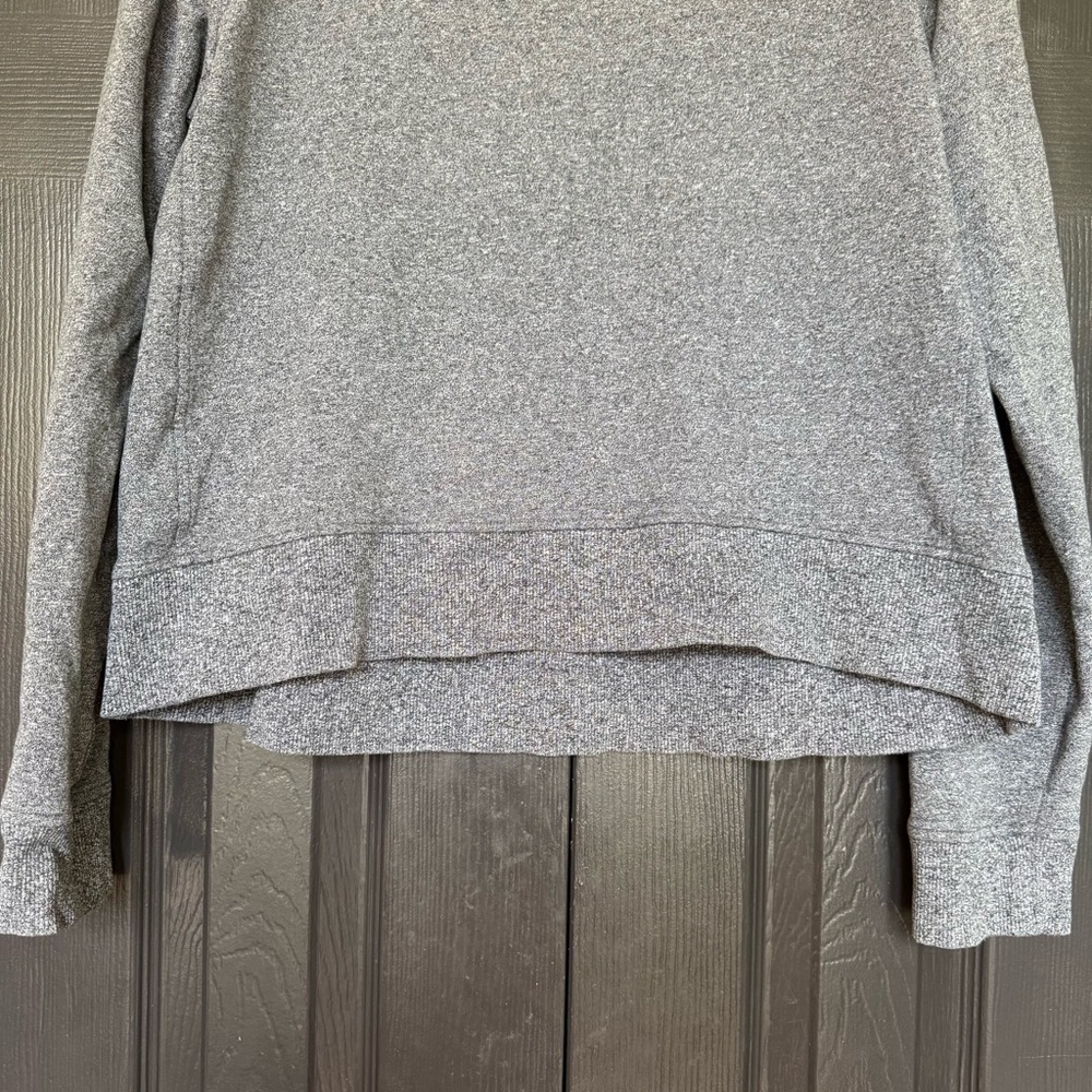 Lululemon High- Low Hem Crewneck Sweatshirt M - Picture 2 of 7